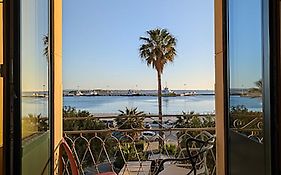 Drepanon, Prospettive Sul Mediterraneo Charme B&B